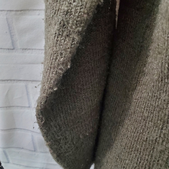 Forever 21 Contemporary Sage Green Open Cardigan Sweater - Picture 4 of 5